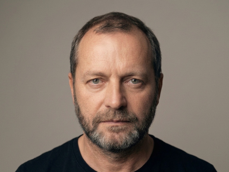 Dan Emil – Industrial designer & carpenter